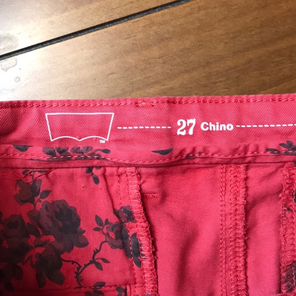 LEVI’S Red Men’s Everyday Chinos Pants 27 - Picture 6 of 8